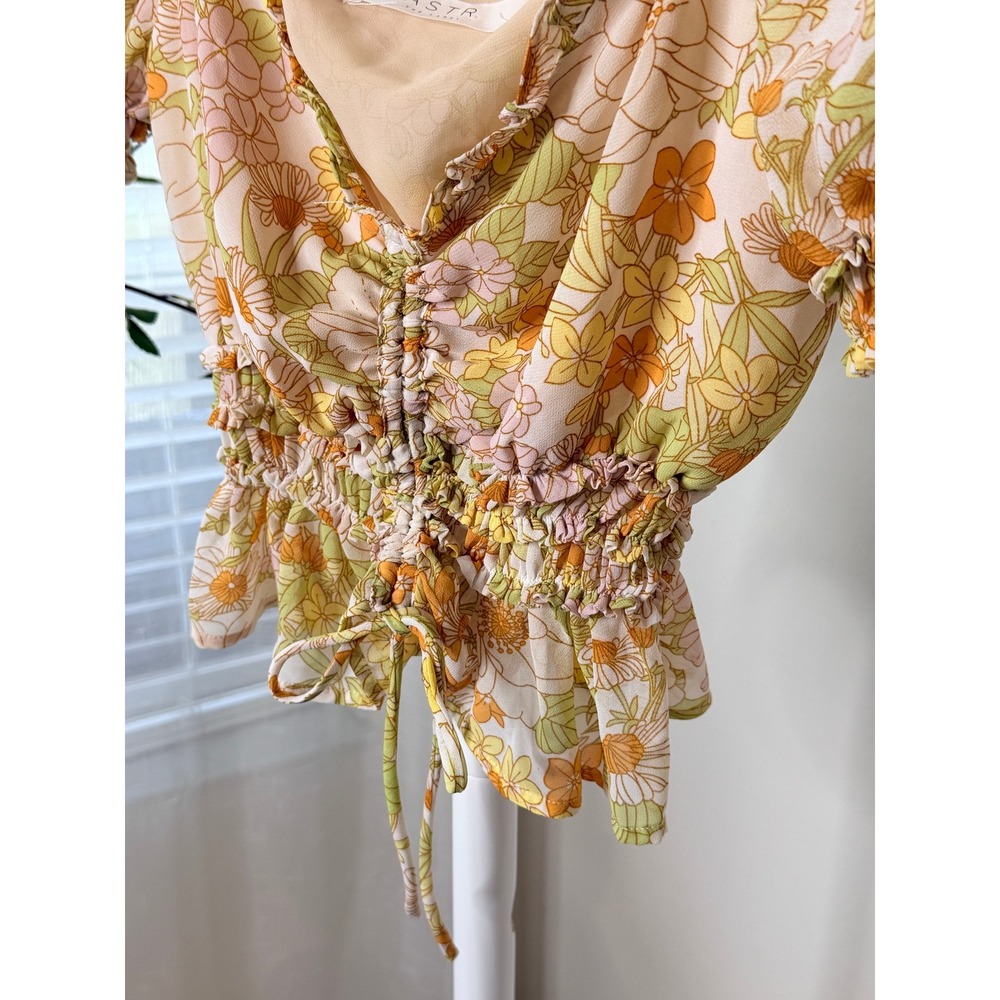 ASTR The Label Floral Puff Sleeve Ruched Crop Top Orange Yellow Green Womens M - Picture 4 of 6